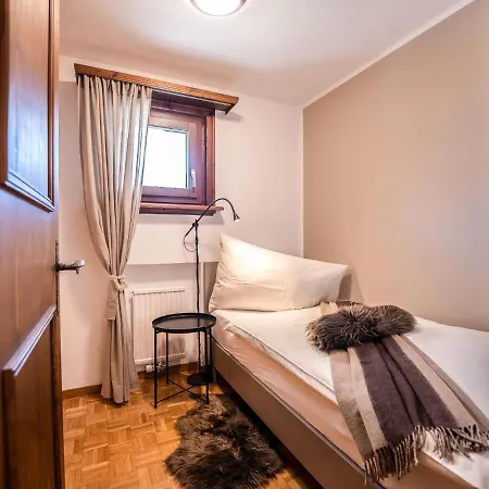 公寓 Chesa Paluedin 8 - Celerina By Interhome *